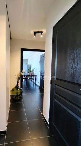 Appartement T3 en résidence avec vue mer, terrasse, garage et places de parking