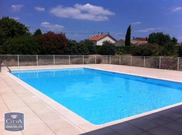 Appartement à louer 2 pièces 33.87m² Coutras (33230)