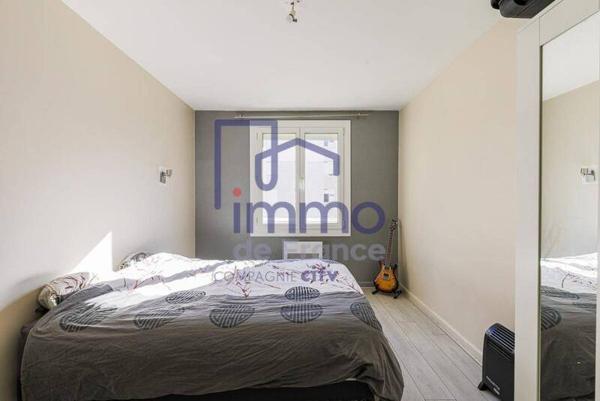 Appartement 2 pièces                                        - 38000 Grenoble Réf : 21779-IMMODEFRANCE69