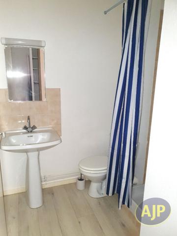 Location appartement Nantes : 357 € - AJP Immobilier Nantes Est