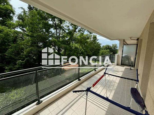 Location Appartement 3 pièces 66.27 m² - 10,BIS RUE DU FORT SAINT IRENE Lyon 69005