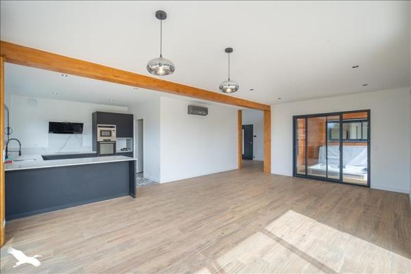 Maison à vendre |  Bias |  5 pièces | 136 m²