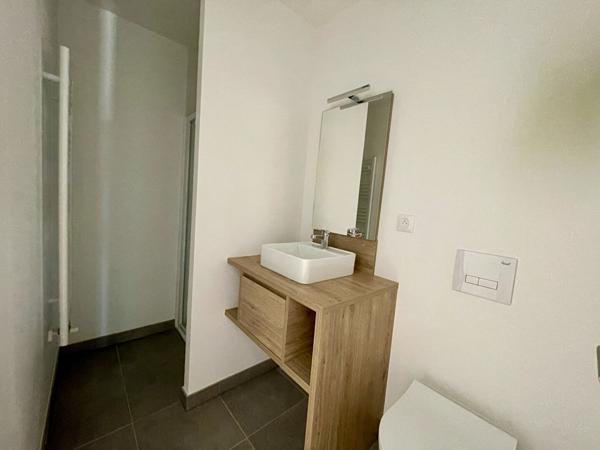 Appartement Neuf- 4 pièces + Terrasse + 2 parkings