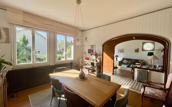 Maison à vendre    6 pièces • 235 m2 Pau