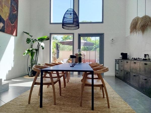 Sublime Maison d'architecte Saint Maximin La Sainte Baume 190 m2 avec terrasse et garage