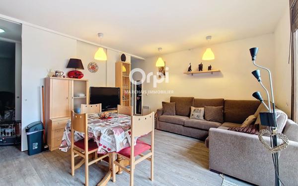 Appartement à vendre    3 pièces • 50 m2 Enveitg