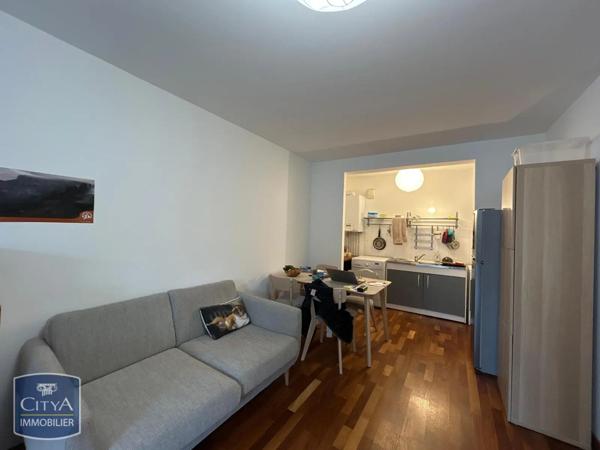 Appartement à louer 2 pièces 44.98m²