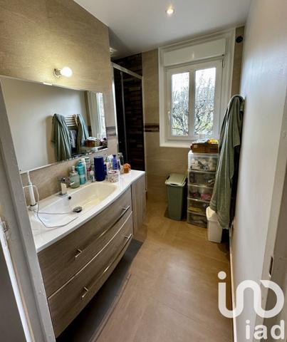 Maison à vendre 7 pièces 107 m² La-Varenne-Saint-Hilaire