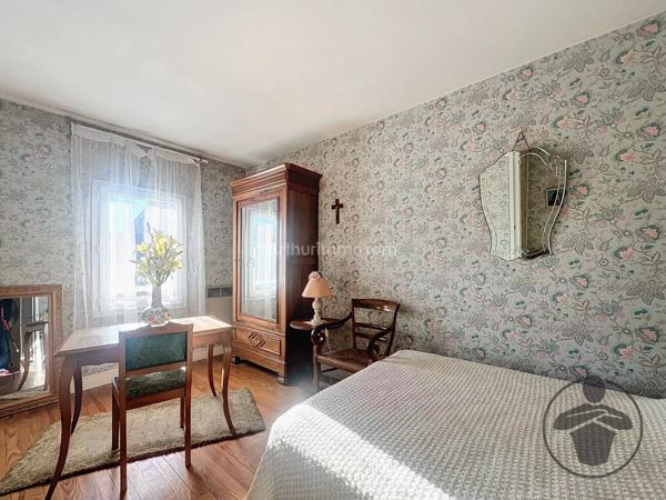 Vente Maison 9 pièces 252 m2 à Coutras