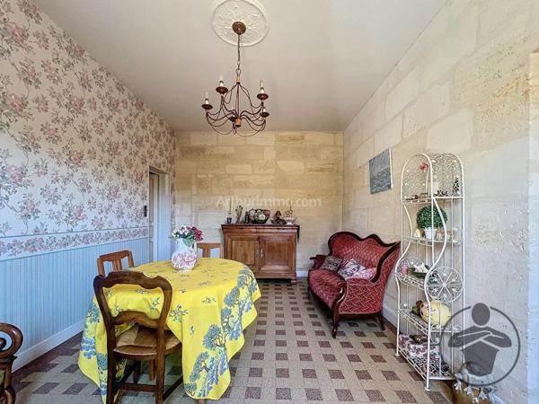 Vente Maison 9 pièces 252 m2 à Coutras