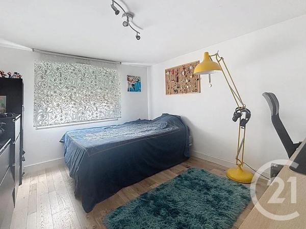 Maison à vendre  8 pièces - 163 m 2   LAVAL  - 53