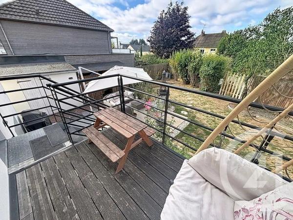Maison à vendre  8 pièces - 163 m 2   LAVAL  - 53