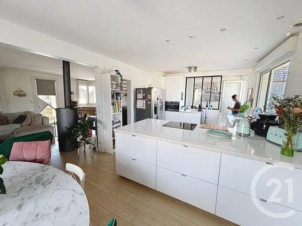 Maison à vendre  8 pièces - 163 m 2   LAVAL  - 53