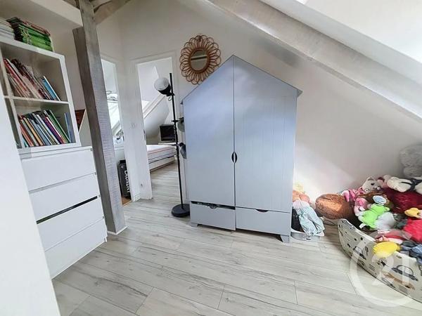 Maison à vendre  8 pièces - 163 m 2   LAVAL  - 53