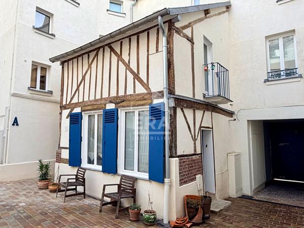 Hypercentre Sèvres - Duplex esprit ?maison en ville' au calme sur cour - Exclusivité