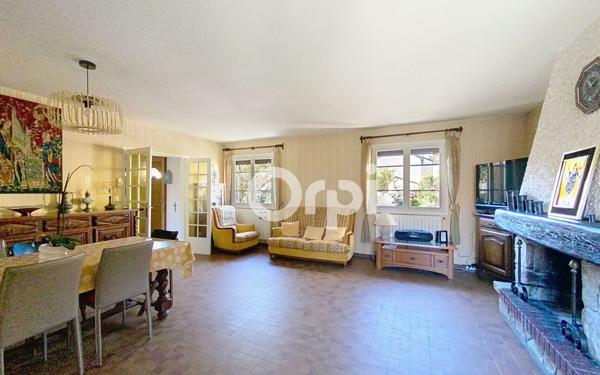 Maison à vendre    5 pièces •  Clamart