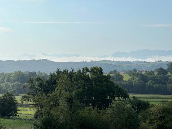 Dpt Hautes Pyrénées (65), à vendre Terrain de 2945 m2 avec CU et viabilisé.