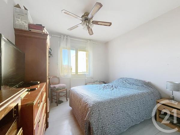 Appartement F2 à vendre  2 pièces - 57 m2 FREJUS - 83