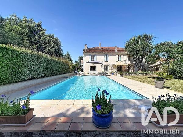 Maison à vendre 11 pièces 369 m² Layrac