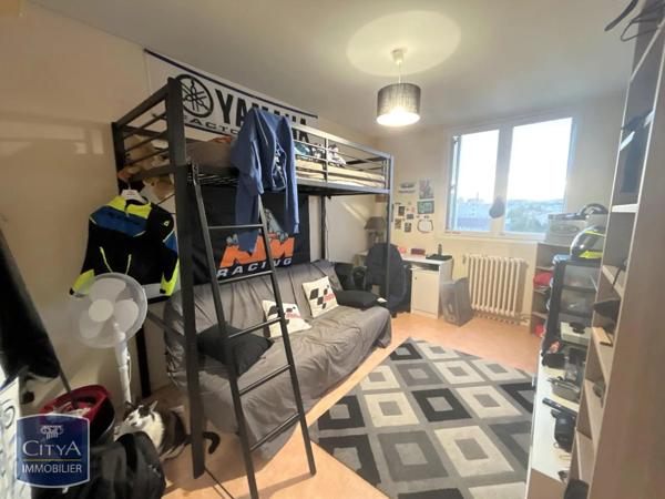 Appartement à louer 3 pièces 65m²