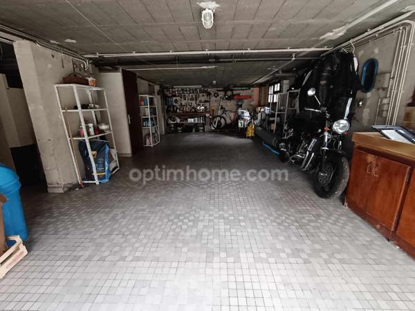 CHATEAUBERNARD - MAISON 183m2 - 6 CHAMBRES - JARDIN - GARAGE - PISCINE