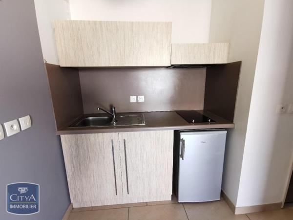 Appartement à louer 2 pièces 33.93m² Perpignan (66000)