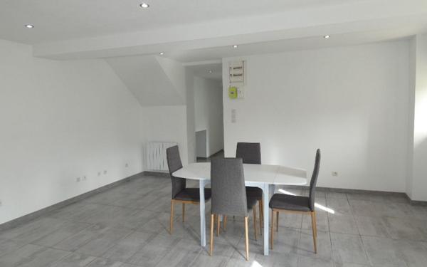 Appartement à louer    2 pièces • 51,60 m2 Nogentel