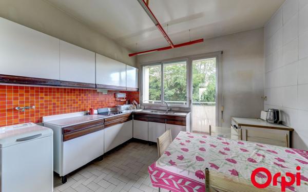 Appartement à vendre    4 pièces • 131,34 m2 Caluire-et-Cuire