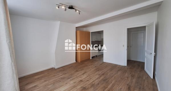 Location Studio 31.04 m² - Magny-en-vexin 95420