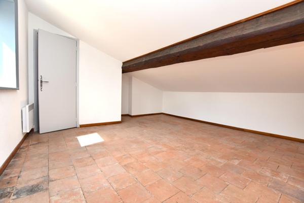 Centre ville Carcassonne, Duplex entierement rénové, 105m² 3 chambres