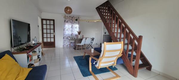 Lamentin (97129) Villa T6 avec Piscine CC