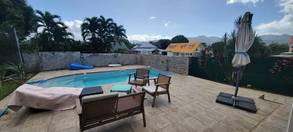 Lamentin (97129) Villa T6 avec Piscine CC
