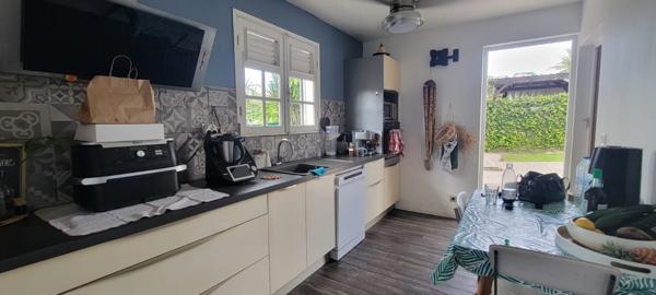 Lamentin (97129) Villa T6 avec Piscine CC