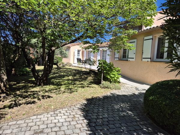 Maison 145 m2 Hab. Terrain 115 m2 Piscine Saint-Privat-des-Vieux (30340)