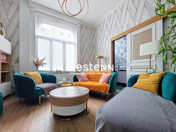 Maison Douai 5 pièce 124 m², 3 chambres, cour. Proximité de la porte d'Arras. 217 900 euros.