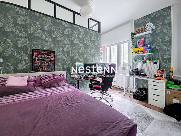 Maison Douai 5 pièce 124 m², 3 chambres, cour. Proximité de la porte d'Arras. 217 900 euros.