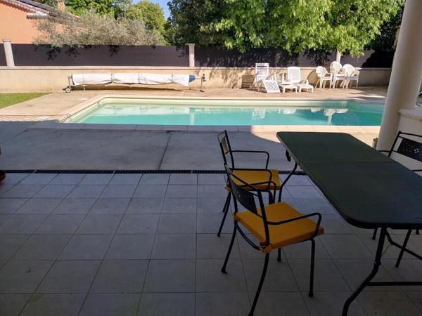 Villa sur 2 niveaux independants, piscine .