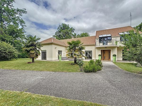 Maison 300m² LAMORLAYE