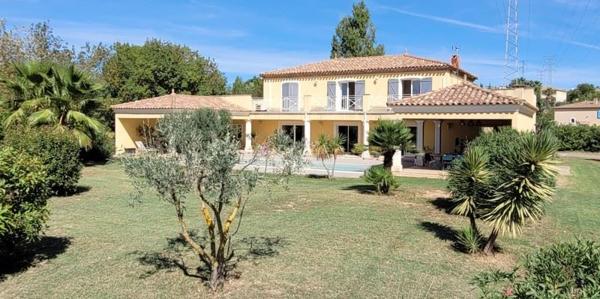 Maison 740 000 € Béziers 6 p 245 m² DPE D