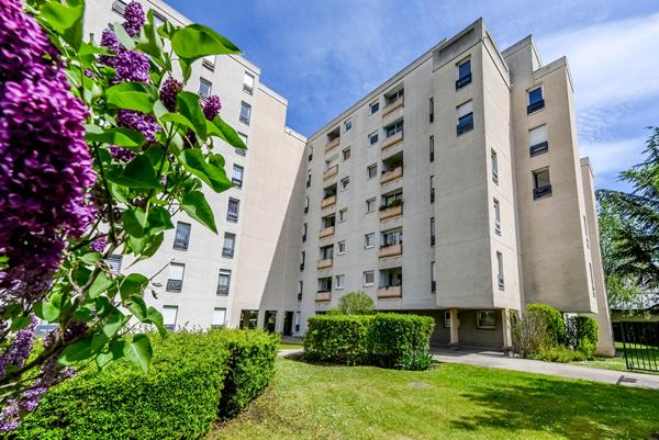 Appartement Franconville 1 pièce 40 m² Résidence Cadet de Vaux 3, proche de toutes commodités