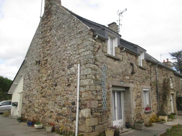 Maison en pierre A RENOVER à Matignon