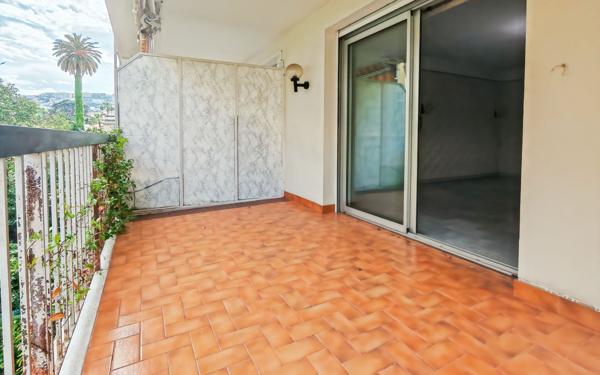Appartement à vendre    4 pièces • 86 m2 Nice