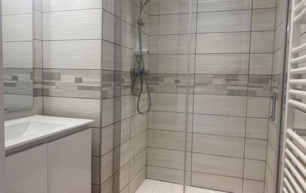 Vente Maison dauph110m² hab - dépend et terrain Domessin   