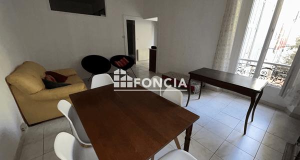 Location Studio meublé 41.35 m² - Marseille 13010