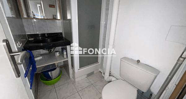 Location Studio meublé 41.35 m² - Marseille 13010