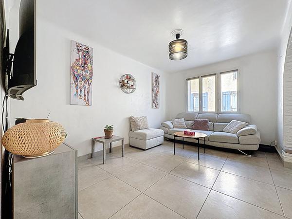 Maison Camaret-sur-aigues d'environ 62m² habitables