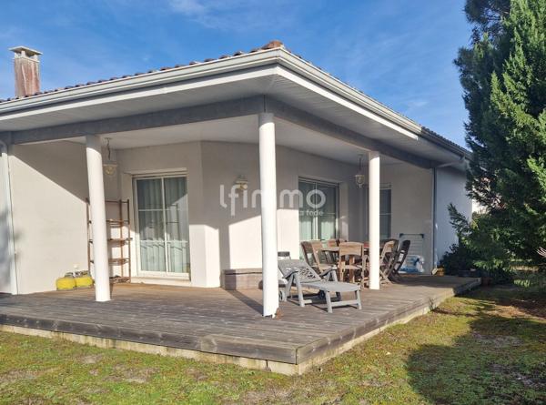 Maison côté bassin