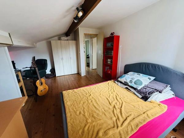 Vente                                                      Maison
                        
                     5 pièces                      130 m2                     à Saint-Paul-Lès-Dax