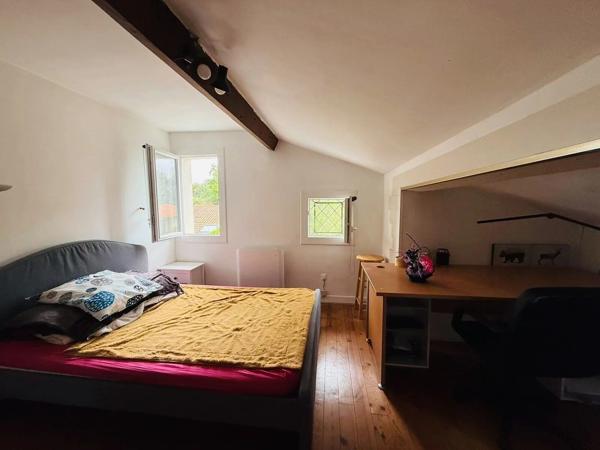 Vente                                                      Maison
                        
                     5 pièces                      130 m2                     à Saint-Paul-Lès-Dax