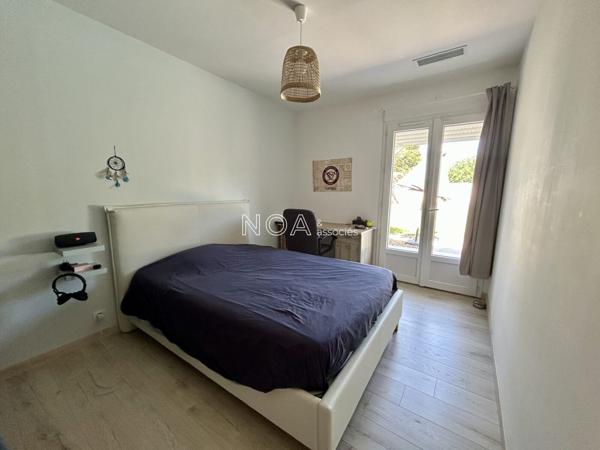 Maison en pierre restaurée avec goût